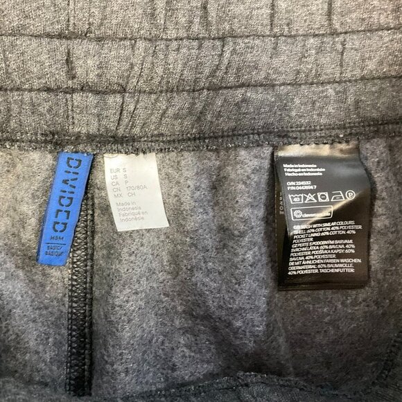 DIVIDED Men's Dark Heather Grey Athletic Basketball Jogging Shorts, sz SM - Picture 7 of 7